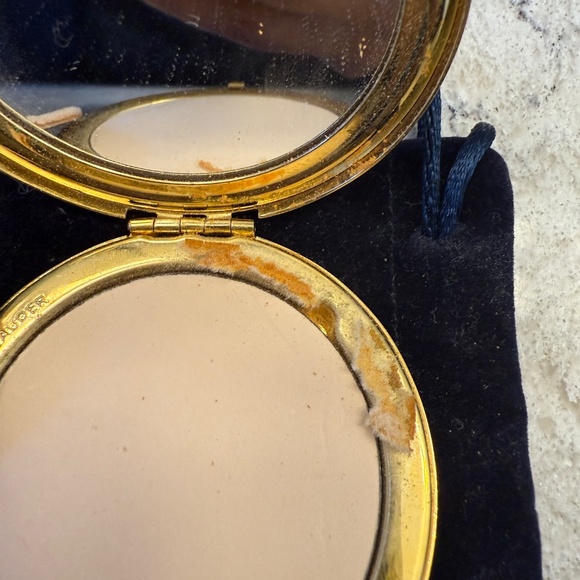 Vintage Estée Lauder Pressed Powder American Flag Compact - Picture 8 of 9